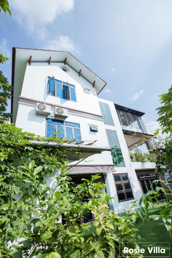 Rosie Villa Ha Giang - Motobikerental & Tour Exterior photo